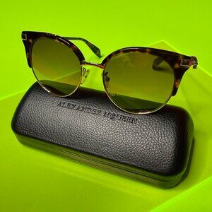Alexander McQueen Skull Temple Sunglasses – Tortoise Shell Frame with Gold